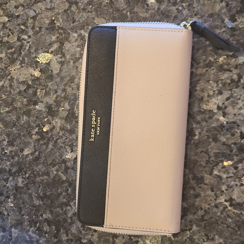 Kate Spade Zip Around Large Wallet
